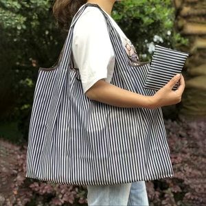Stripe Print Reusable Shopping Bag / Tote